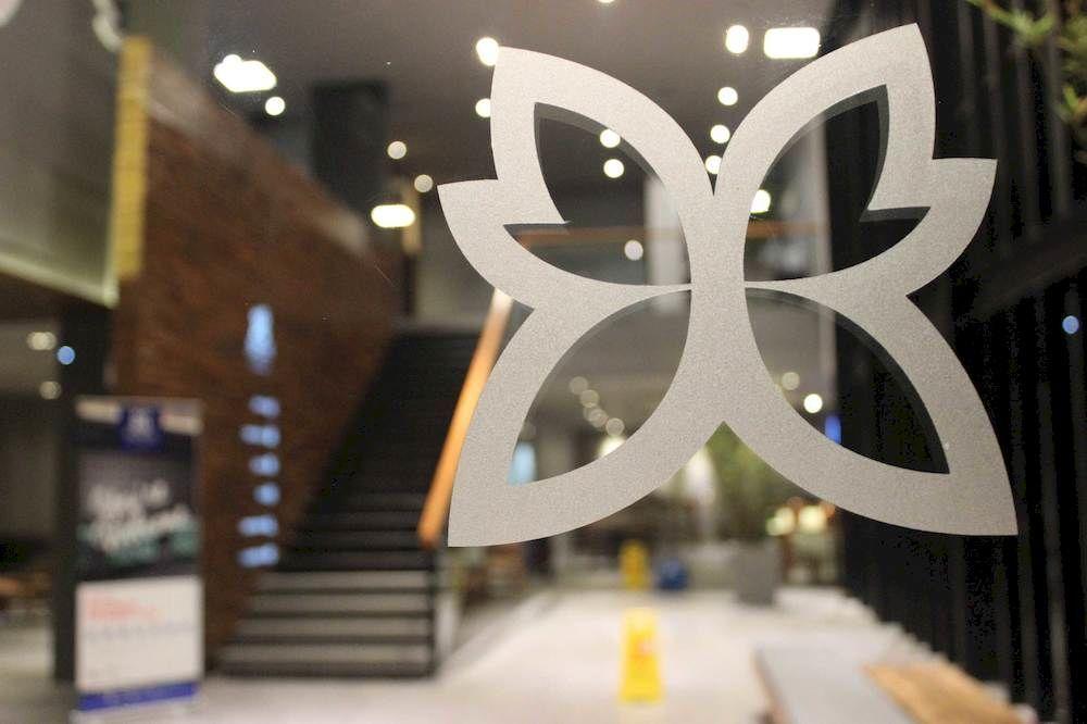 Batiqa Hotel Jababeka Cikarang Exteriör bild