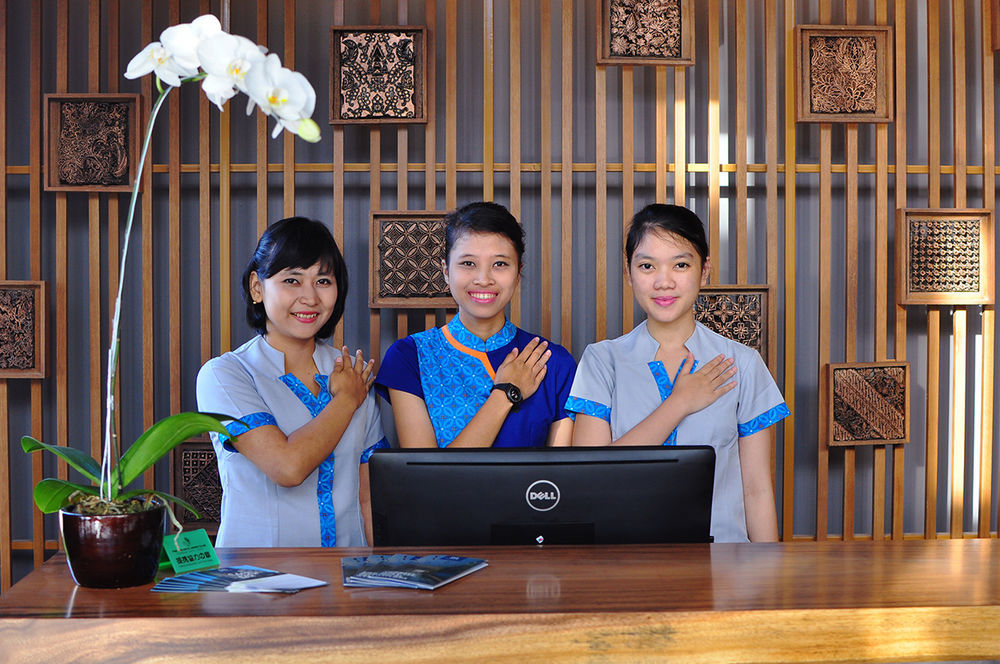 Batiqa Hotel Jababeka Cikarang Exteriör bild